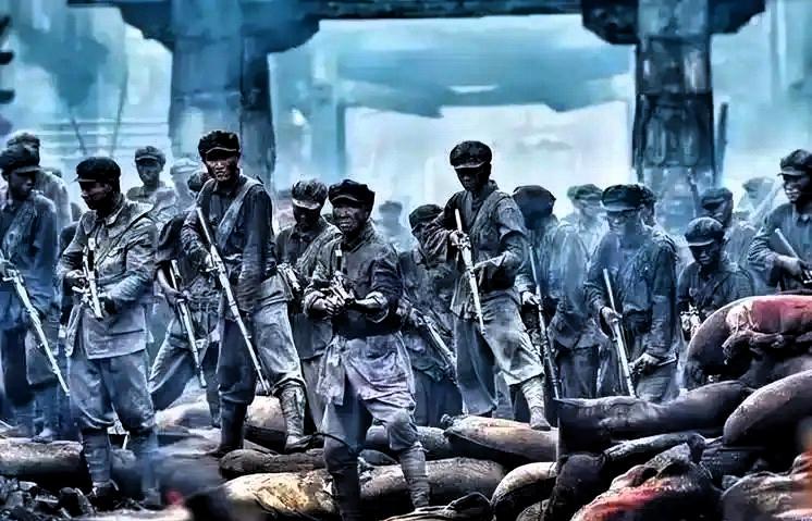 1934年10月，中央苏区红军主力长征离开后，留在苏区坚持斗争的党员干部所付出的