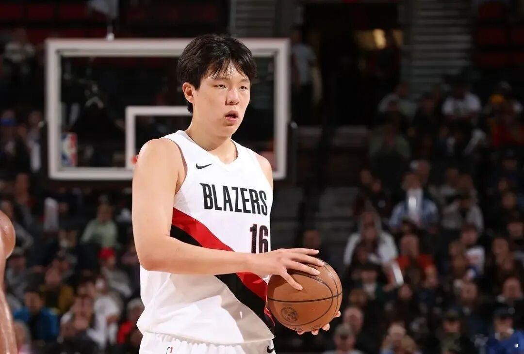 明天打鹈鹕，杨瀚森的机会又来了！开拓者刚刚公布了12月12日对阵鹈鹕的伤