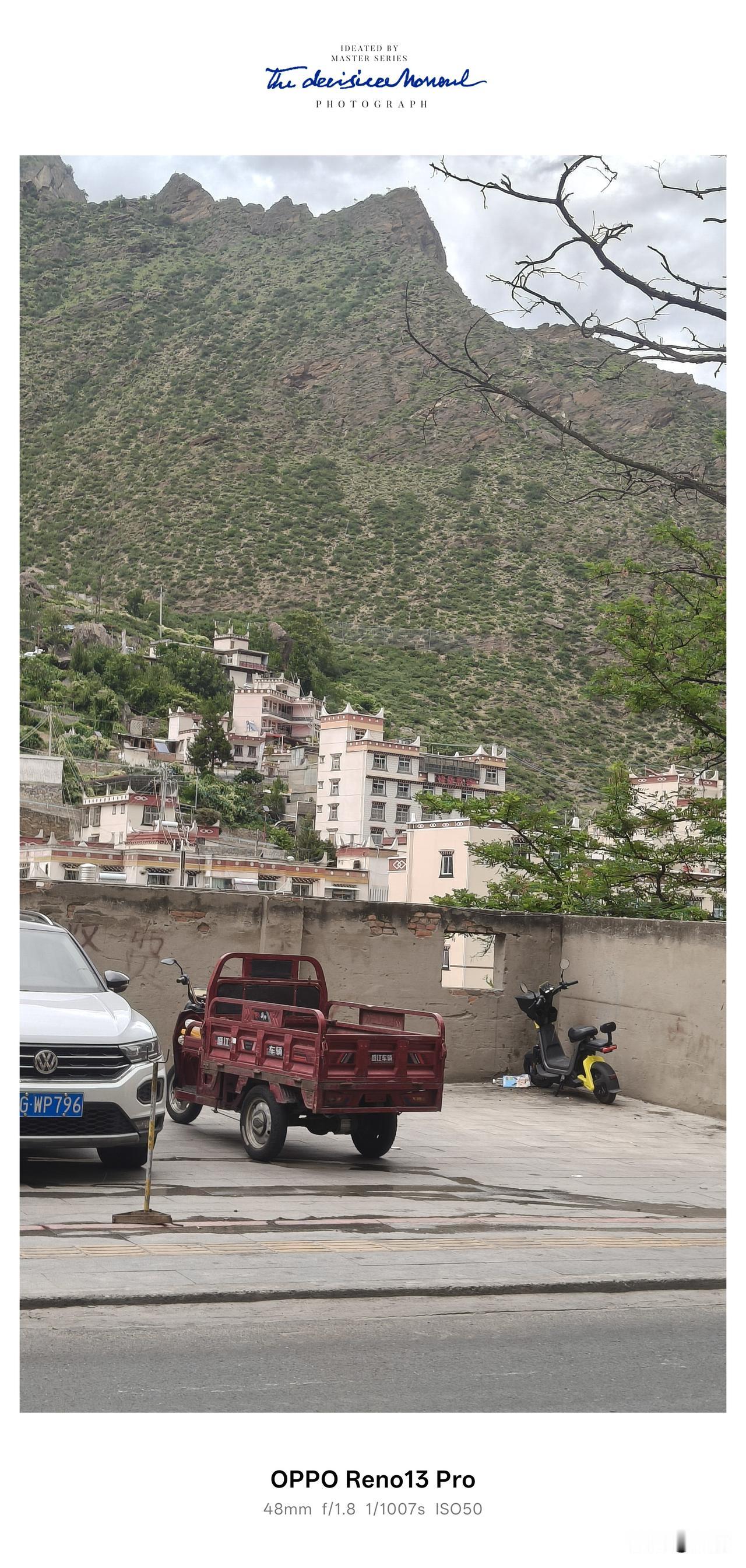 走完一整段川西自驾路线，我才真正读懂，川西的美从来不是单一模样，每一段路途都藏着