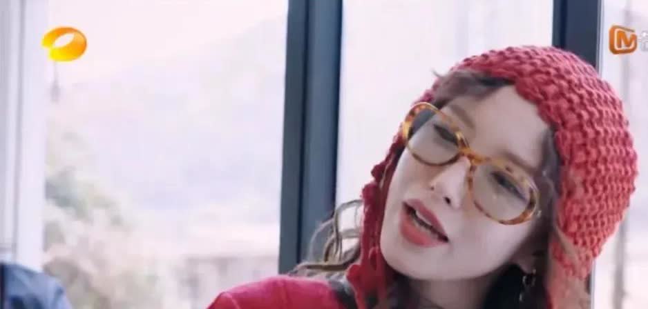 感觉程潇在感情上是一个挺不负责任的人呢。邓传理希望程潇结婚，程潇反问结婚有什么好