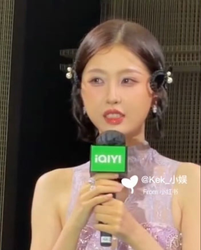 虞书欣现在活动造型翻车率太高了，非骨相美女挑战贴头皮造型真的不太ok，太普了。活