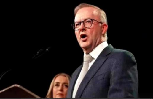 澳大利亚这次是真的想跟中国干下去了，现在他们不光要收回达尔文港，还要跟中国在稀土