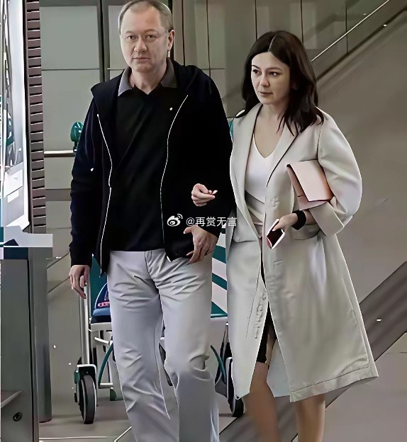 女明星这么漂亮，找的老公这么一般？​​​