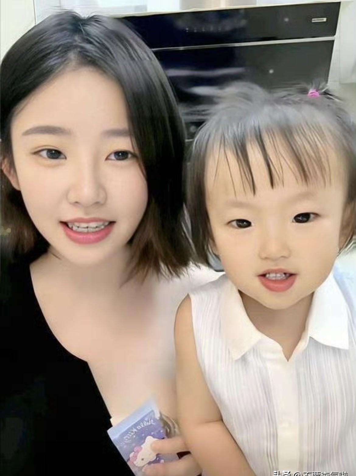 震惊！黄一鸣亲口承认孩子生父是“花心大萝卜”？结果王思聪直接炸了！谁能想到