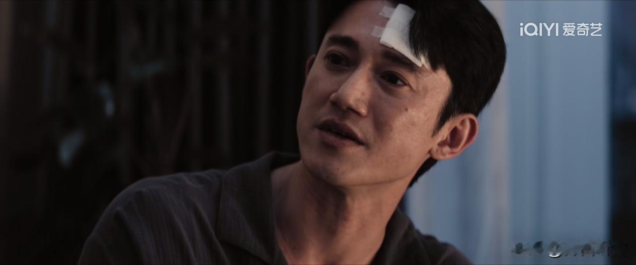 《危险关系》：或许，罗梁在很早的时候，就已经疯了。他对女性的仇恨，对失去感的无比