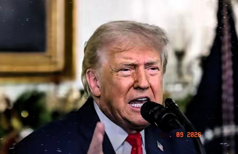 大变脸！这两天，美国总统特朗普做出两个惊人决定！一个是他完全推翻了此前美国的所