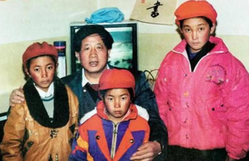 瞒着家人二次进藏？他把热血洒在雪域高原！去世时兜里仅8块61994年11月29