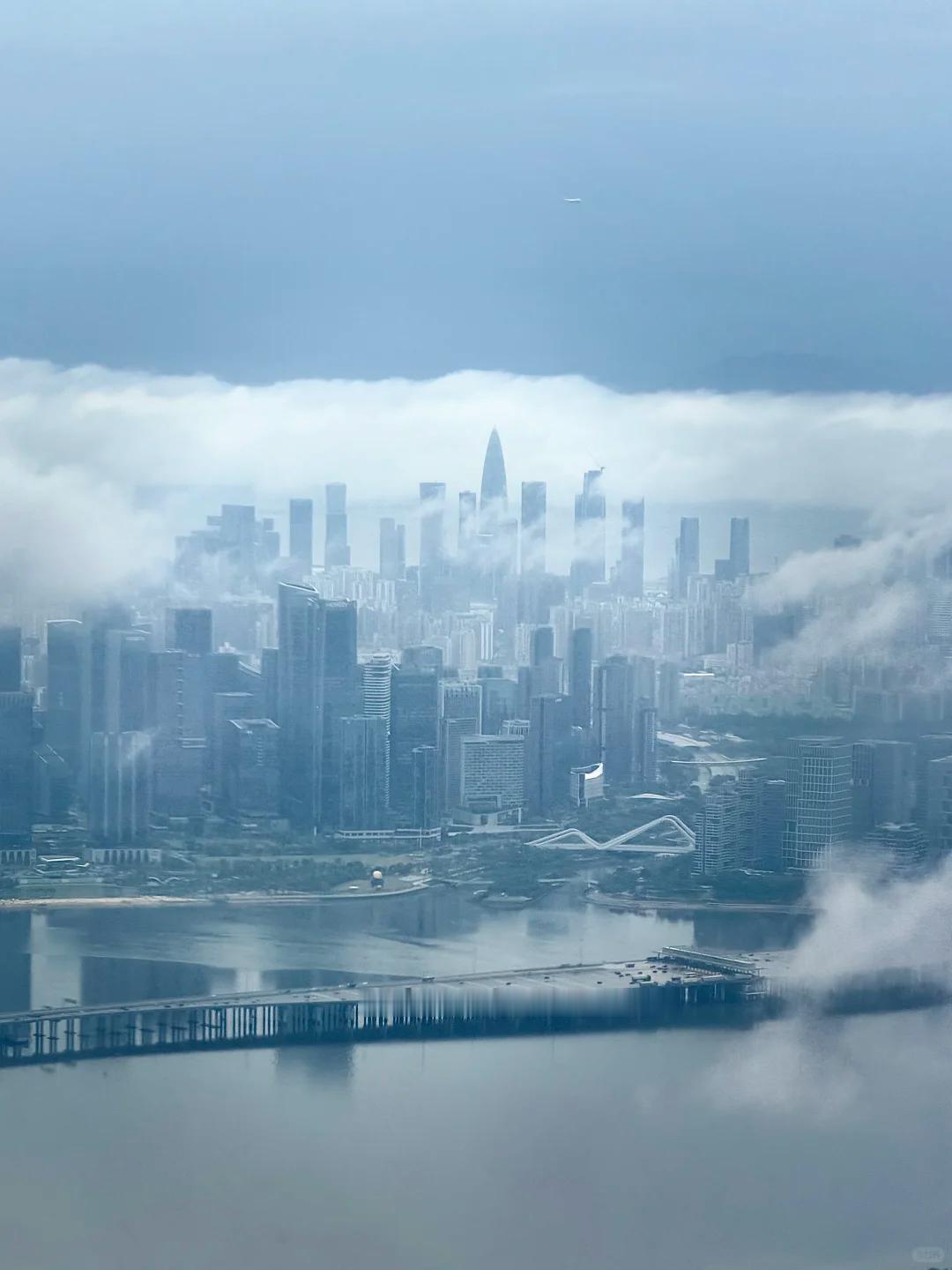 号外！深圳机场老的AB航站楼即将开拆啦！这次要投资几百亿元建设T1航站楼和深圳机