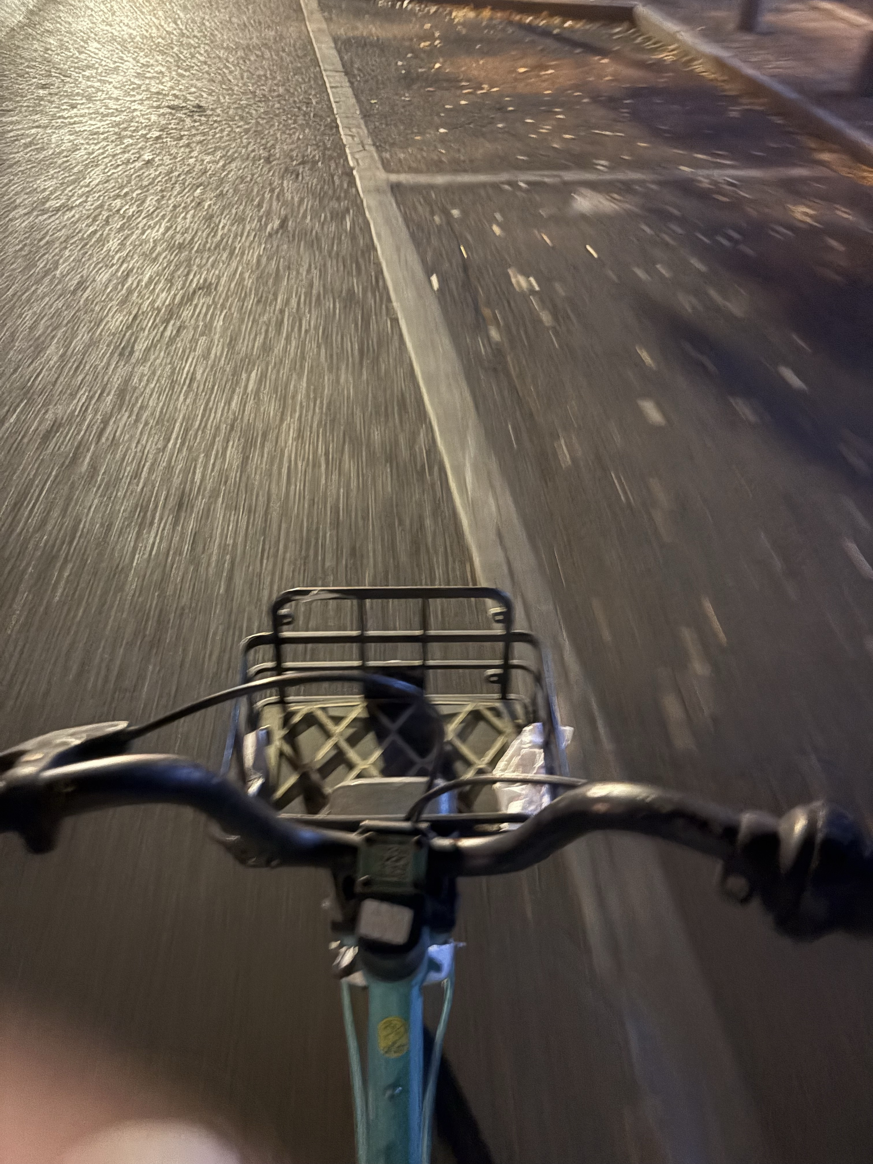 如果我在骑行当中还车会怎么样？