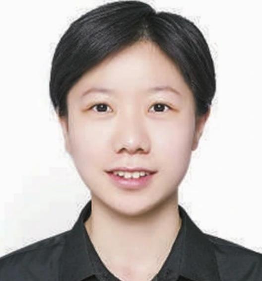 1994年一个雷雨天，太原58岁拾荒老人，捡到一独臂女弃婴，用面糊糊将她