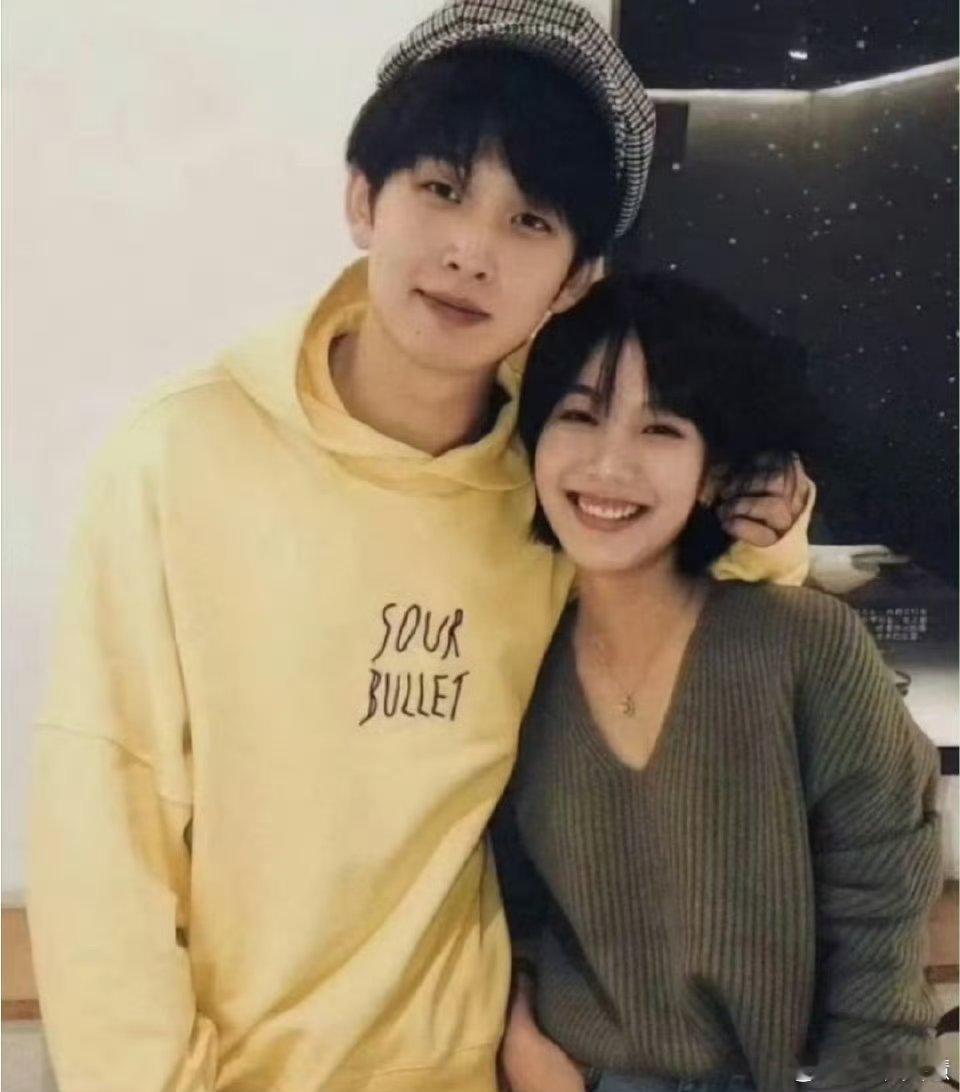 曝齐思钧刘梦章分手大过年的又有瓜吃了