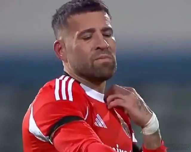 2-0！穆帅又率队完胜：本菲卡进葡杯16强，下周欧冠不拿3分=出局北京时间11月