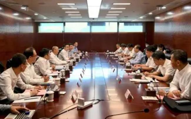 目前全世界有六个国家和中国结成了全天候战略伙伴的关系，这六个国家各有来头，没有一