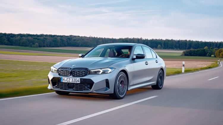 新款3系和X3降价增配! 面对国产新能源步步紧逼, 宝马也扛不住了