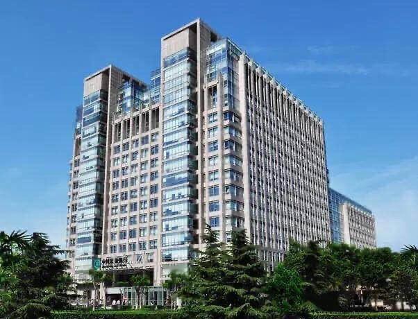 农业银行一季度营收2,063亿元，同比增10.5%；净利润756亿元，增4.8%