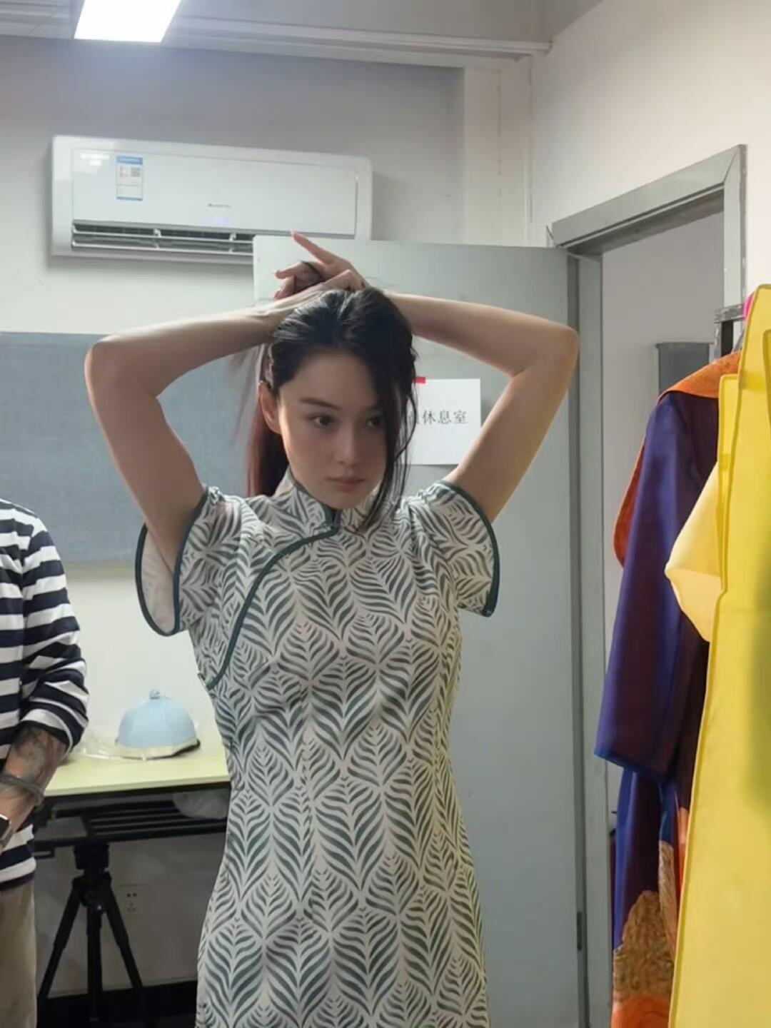 张馨予｜美人之大….真是披麻袋都好看