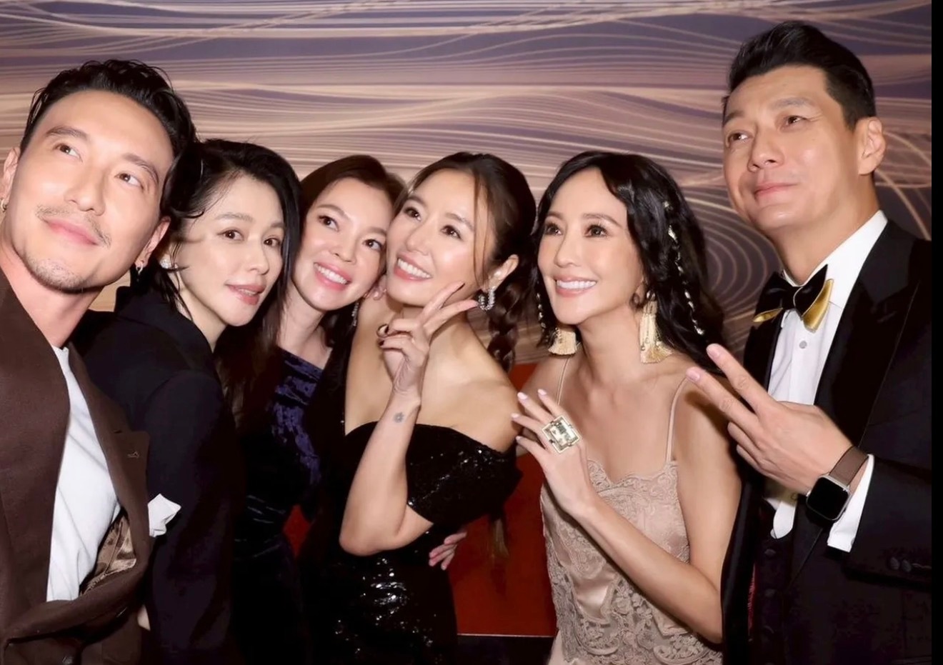 林心如出席「爱美奖」，身材好好