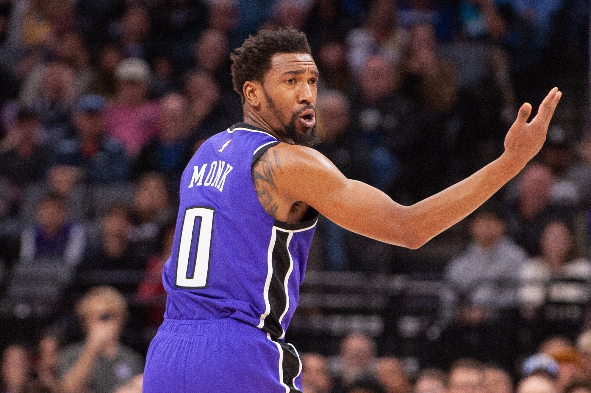 在专家看来，前一场比赛，国王队是一支更优秀的球队，尤其是对于现在内忧外患的休斯敦