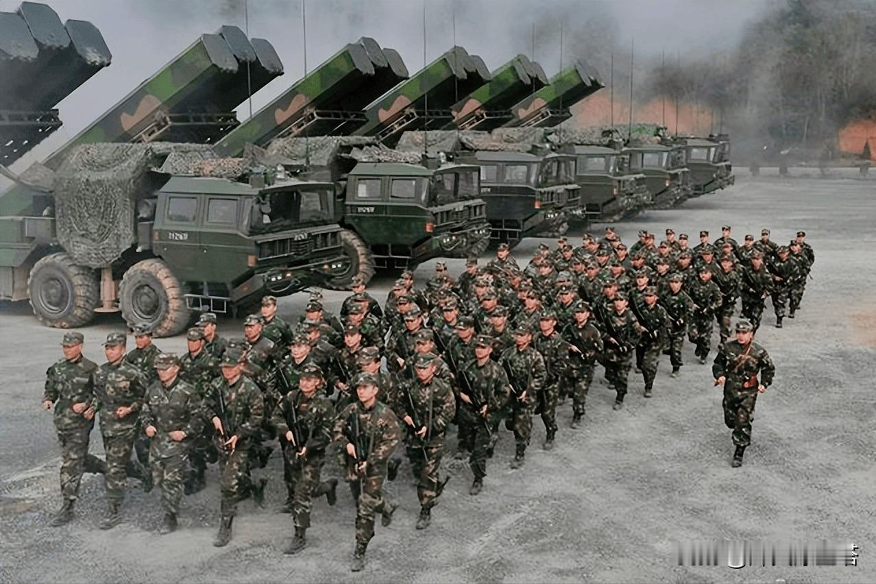 “没打过仗就不行？”——美日韩舆论场最酸的一句台词，恰恰喊出了他们最深的恐惧