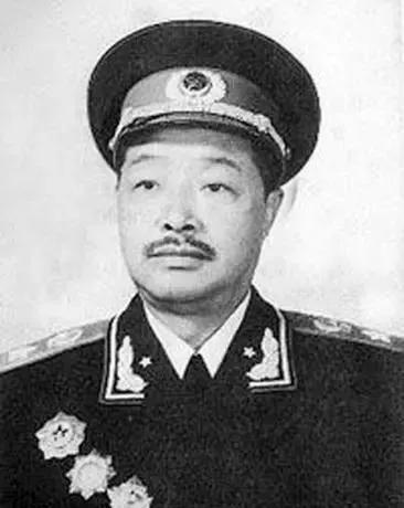 在一般人的印象中，身为新中国第二元帅的彭德怀彭老总，向来是军令如山，言出法随，从