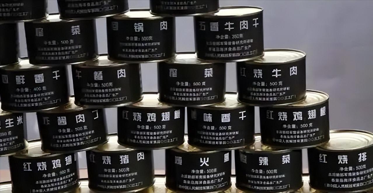 你可能会问：鸡胸肉低脂高蛋白，炸鸡店满大街都是，怎么军工罐头里愣是见不着？这么