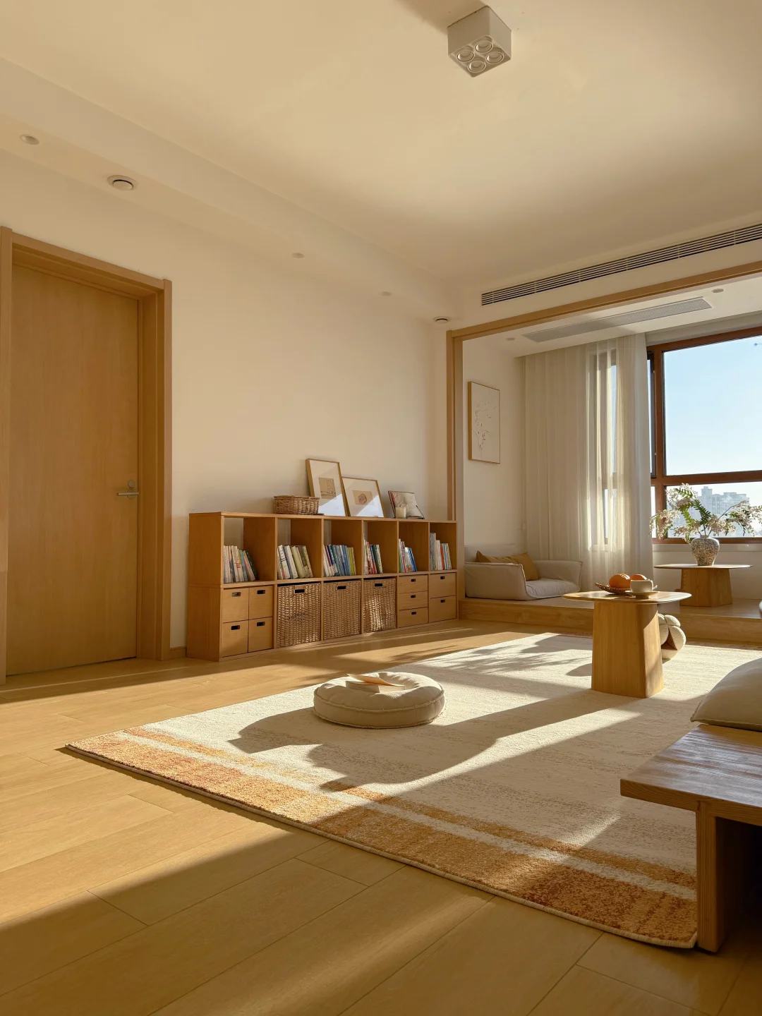 被阳光偏爱的小房子🏠