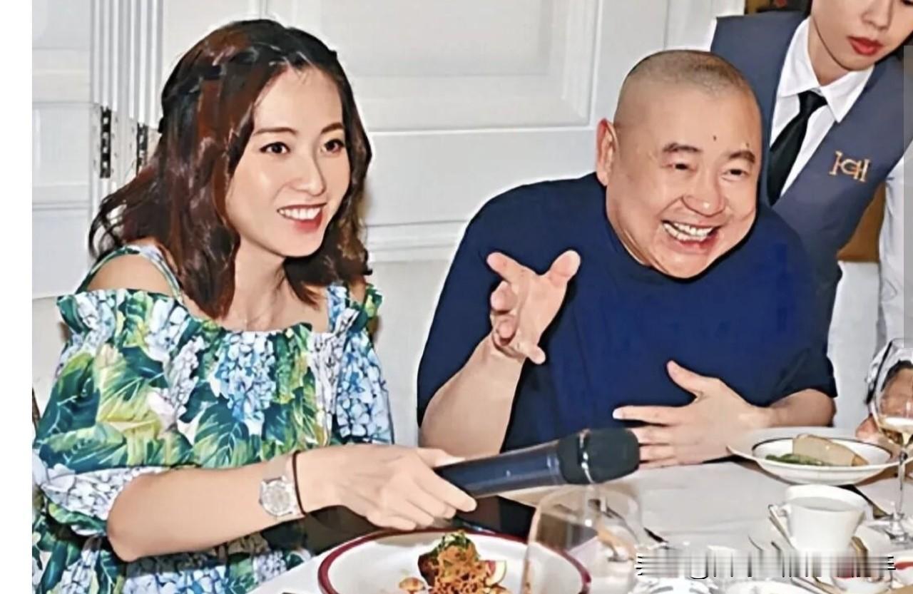 可以说：刘銮雄选择甘比，是他一生中最清醒的一次“投资”。一生风流，红颜无数的刘銮