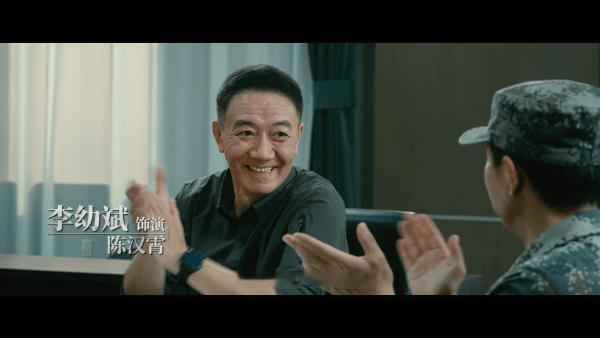 黄景瑜说今晚看兵自风中来黄景瑜宣传兵自风中来今晚跟着黄景瑜一起追《兵自风中来》，