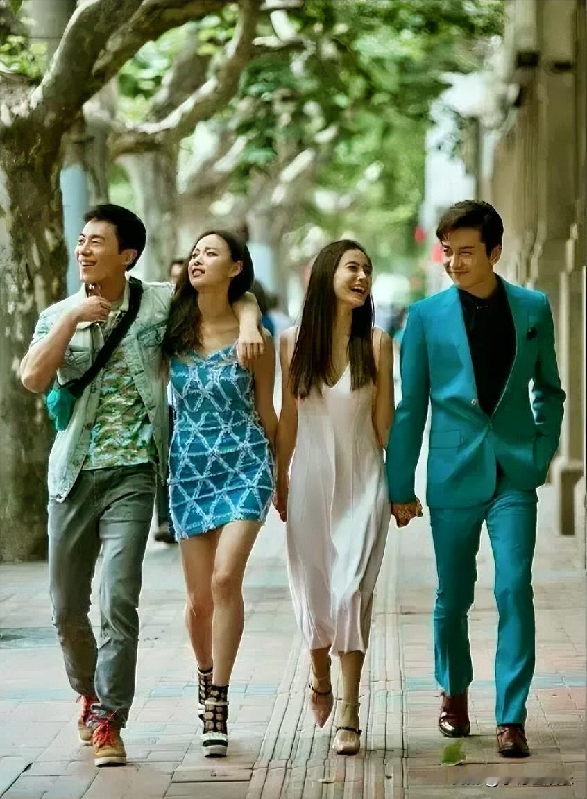 仔细看这四张脸，你会发现倪妮的气质真的好，陈晓也是帅气儒雅，。[比心][比心][