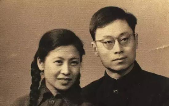 1967年6月，当美国中情局得知中国第一颗氢弹成功爆炸时，第一反应就是立刻展开调