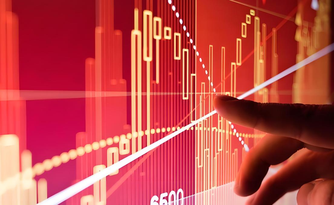 昨天盘中泼冷水的强监管，昨晚热门板块AI应用的多个公司发布停牌公告，叠加昨晚美股