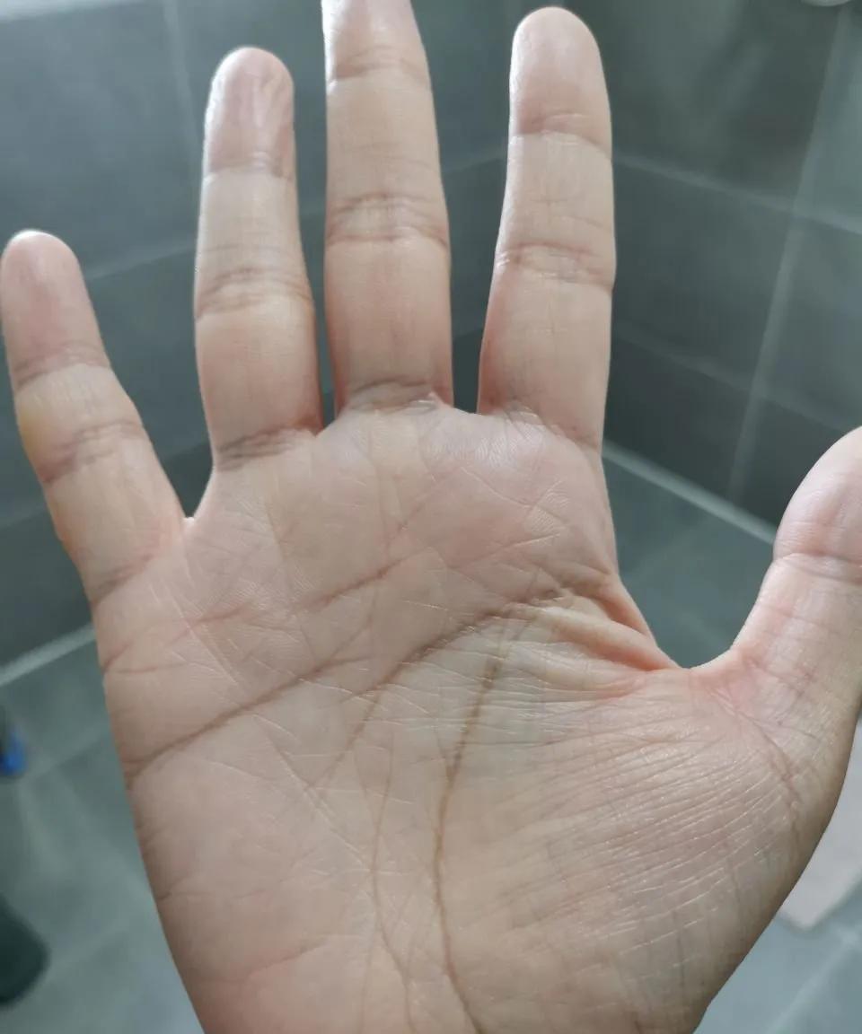 这辈子还有婚姻吗？此香客来的第一句话。。。后续近四十岁好不容易走进婚姻可惜