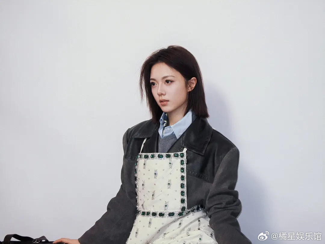 赵今麦这是穿的围裙吗