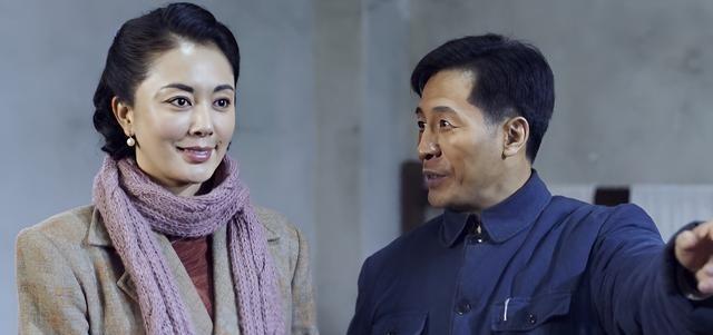 夫妻是同林鸟还是濡沫鱼？杜聿明、王耀武、郑庭笈特赦后感触最深俗话说，“夫妻本是