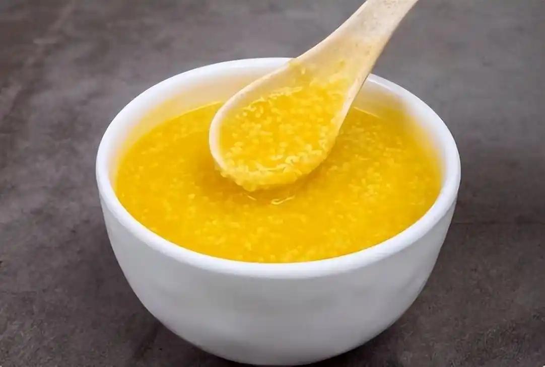 小米粥是热性还是凉性,不宜放哪三样东西?分享吃法和注意事项!天天喝小米粥的朋友