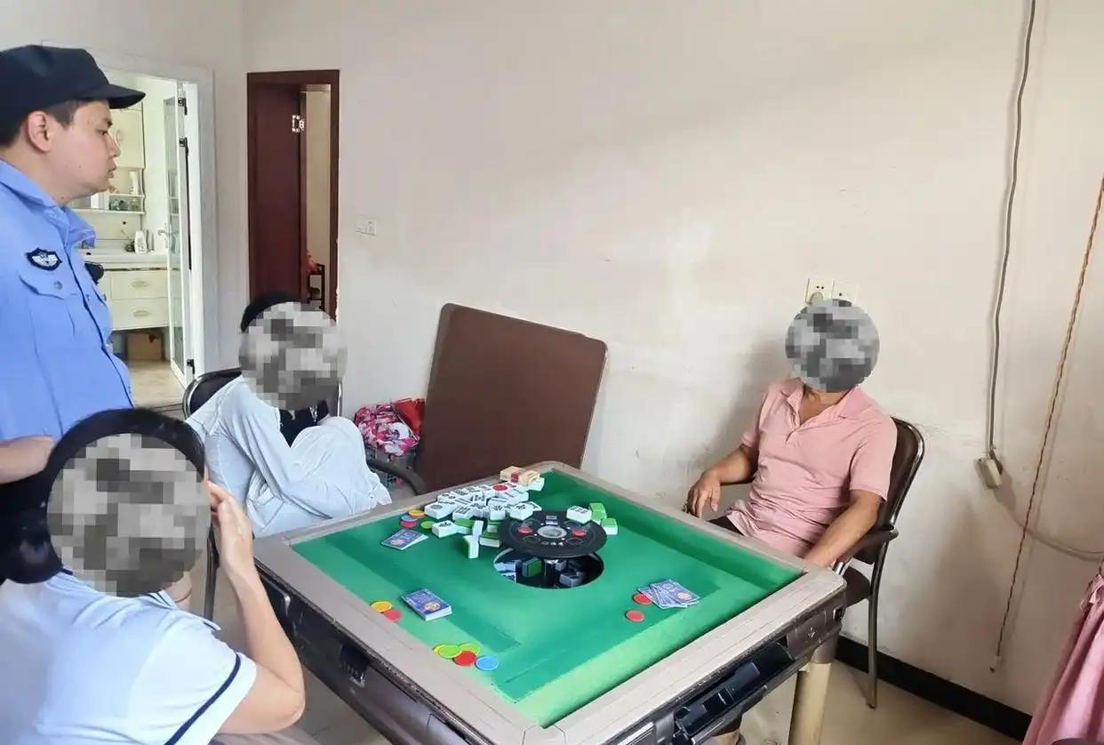 “自投罗网？”浙江女子打麻将赢了钱，可对方输急眼不想给，一气之下女子竟直接报了警