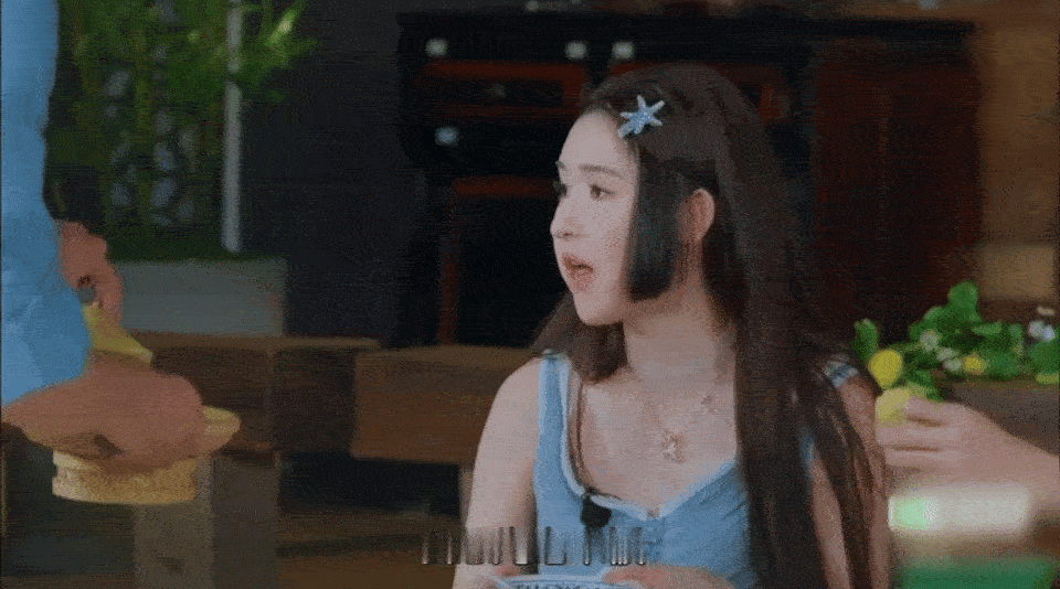 王玉雯这段给我看饿了王玉雯忘了自己是明星吗啊啊啊啊王姐也太可爱了吧！王玉雯直接