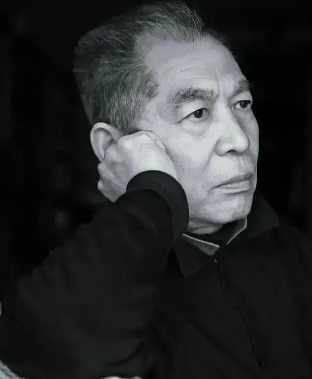 《人世间》、《我的山与海》的作者梁晓声是我非常佩服的作家，我一直认为：他能写出《