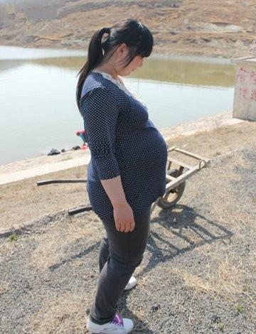 二胎产检是双胞胎, 生下孩子看到性别, 婆婆欢喜老公忧