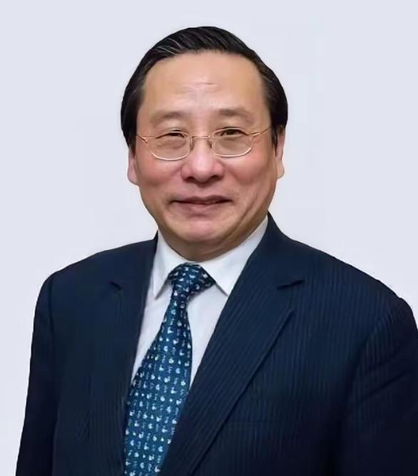 高志凯揭示了一个真相:历史上，精英阶层，先富群体主动卖国！他们的后代，应该接续了