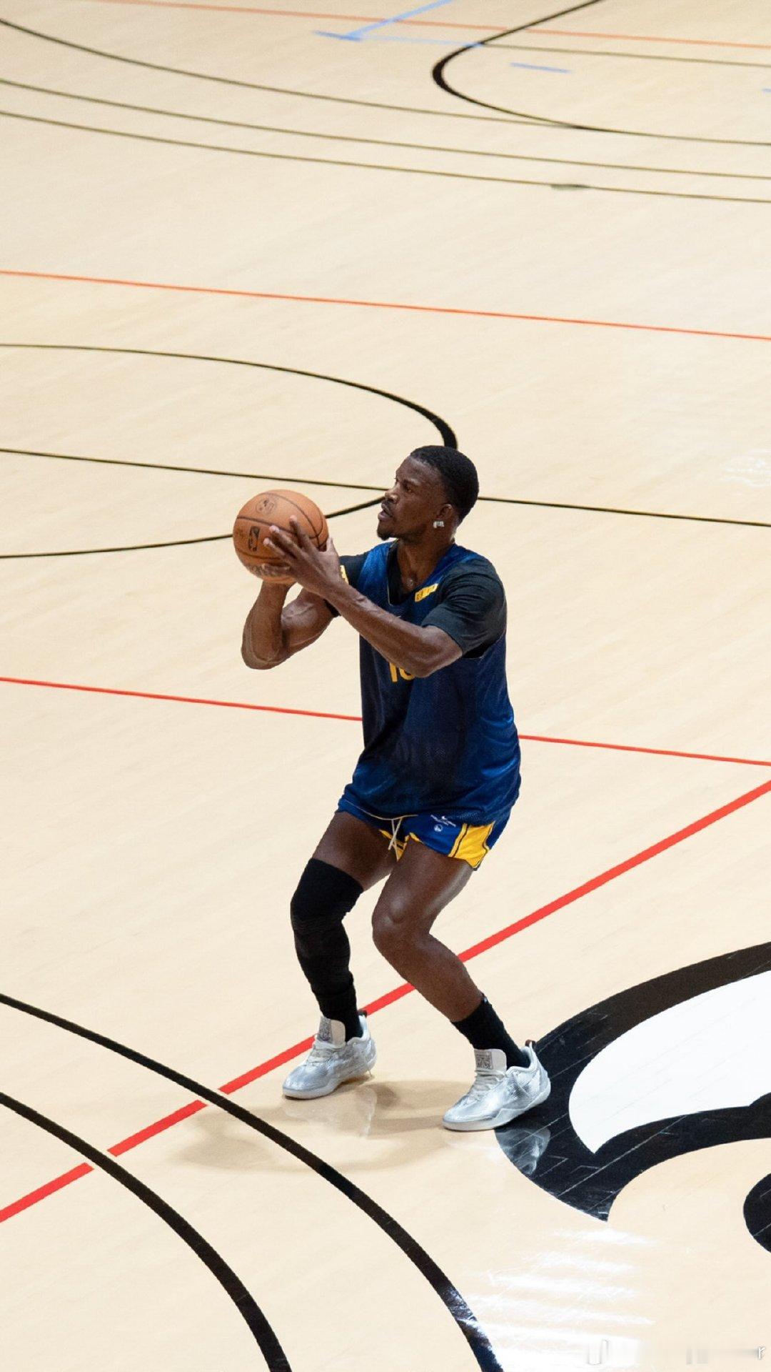 hoopsinhawaii#金州勇士##巴特勒##NBA#​