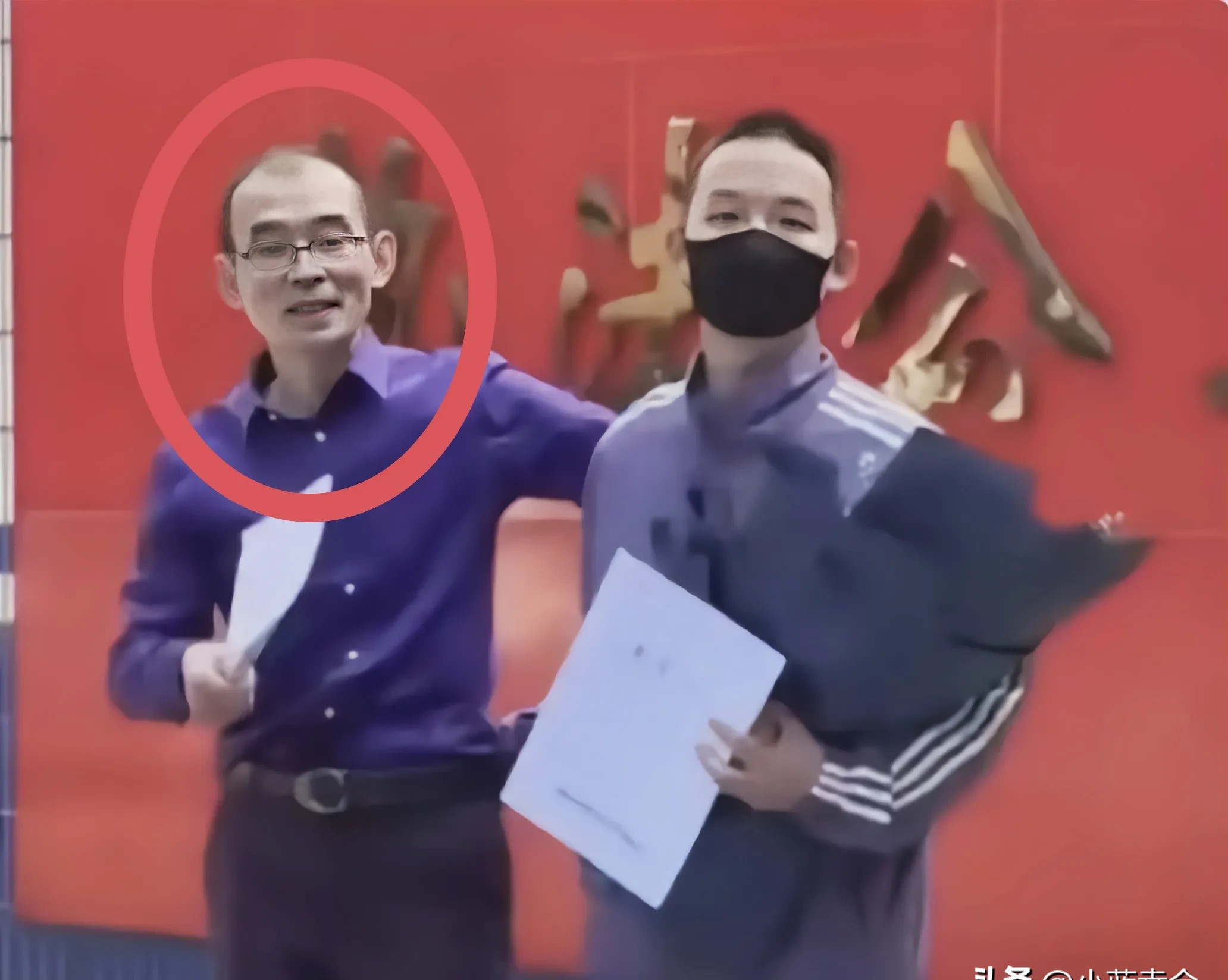 炫富寻子引争议我的天呐！这谢爸爸寻子也太拼了吧？又是