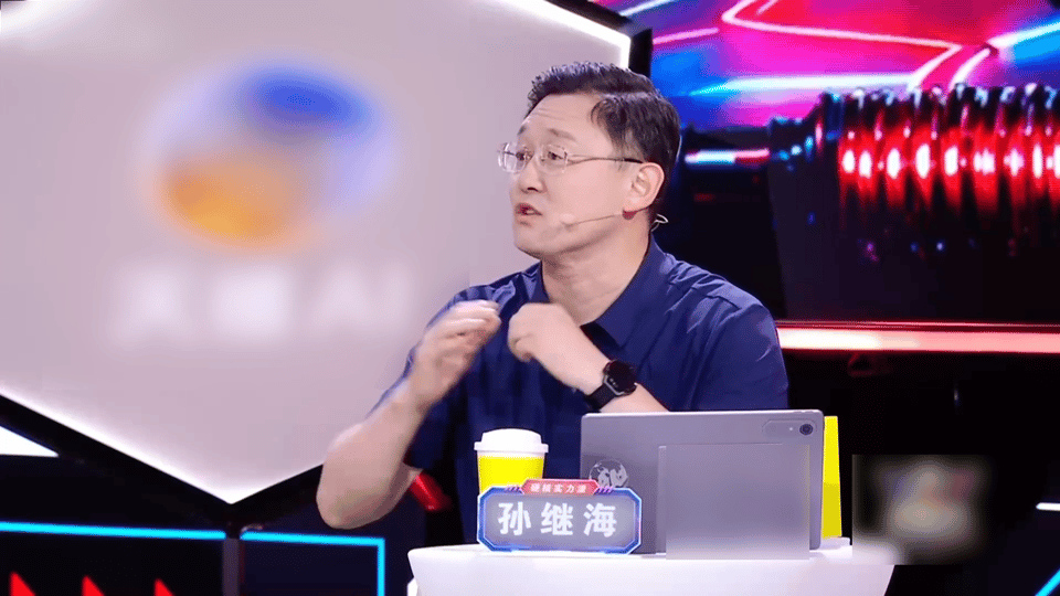 孙继海相信足球的未来在青训孙继海说南美足球群众基础比欧洲强为什么巴西能源源不断
