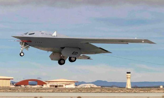 【首飞近2年没有第二架，美国空军押宝的B-21，面临多大的下马风险？】近日，诺