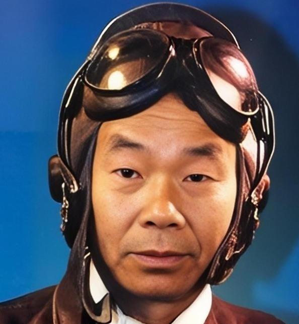 1971年，我国投掷第一颗实战氢弹，然而，当飞行员杨国祥按下投掷按钮时，氢弹竟然