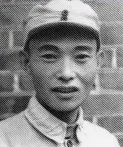 孟良崮立下大功的战士，谢绝安稳工作返回沂蒙，二十载荒山种下十万棵树1947