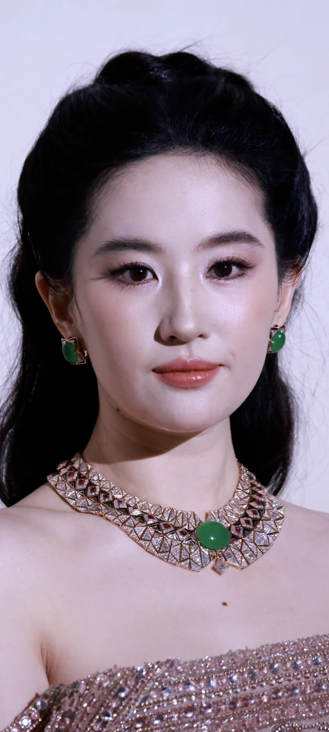 刘亦菲宝格丽活动生图