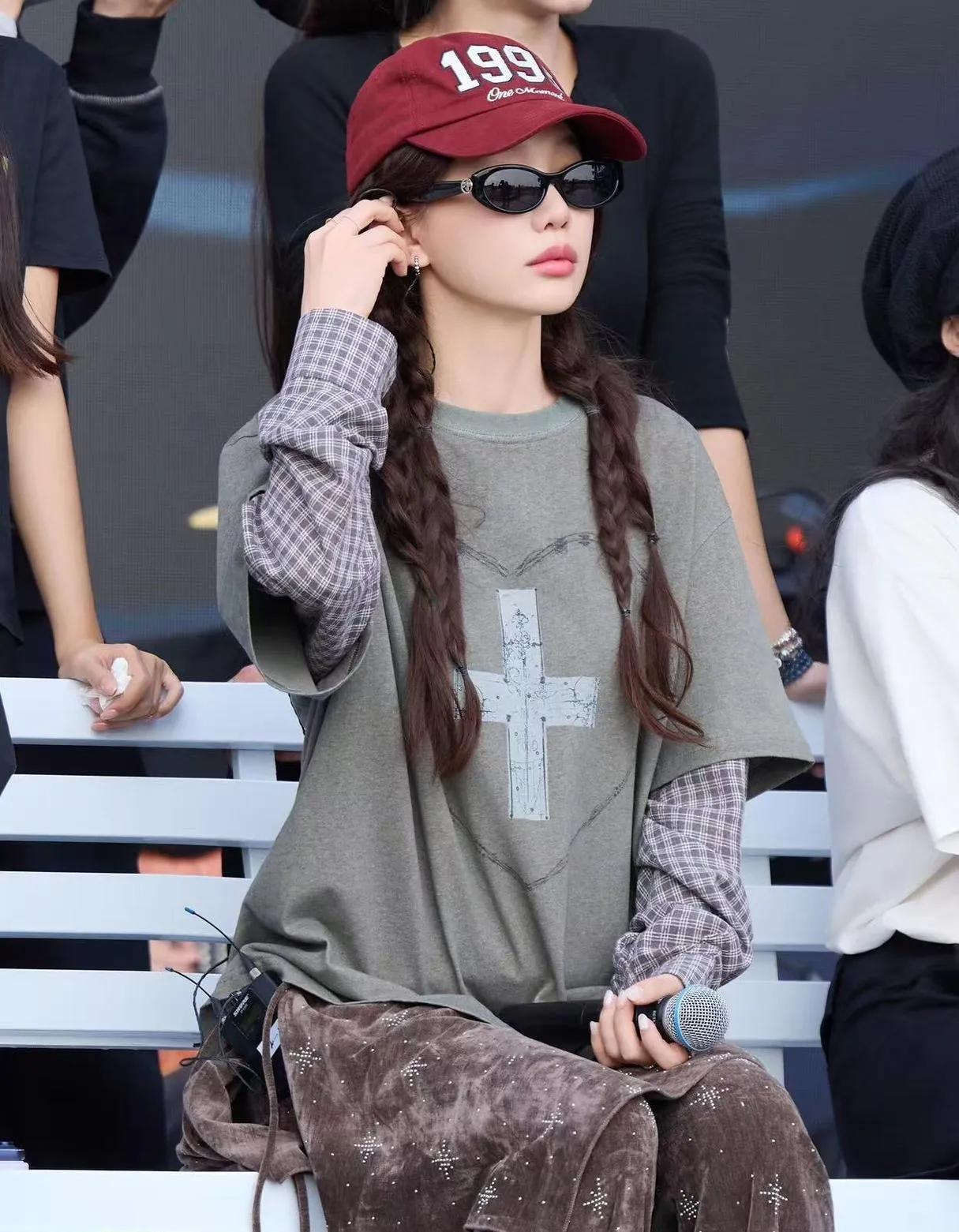 🎧徐梦洁的这套私服，把美式复古和甜酷感拿捏得死死的！💫减龄又高级，这就是