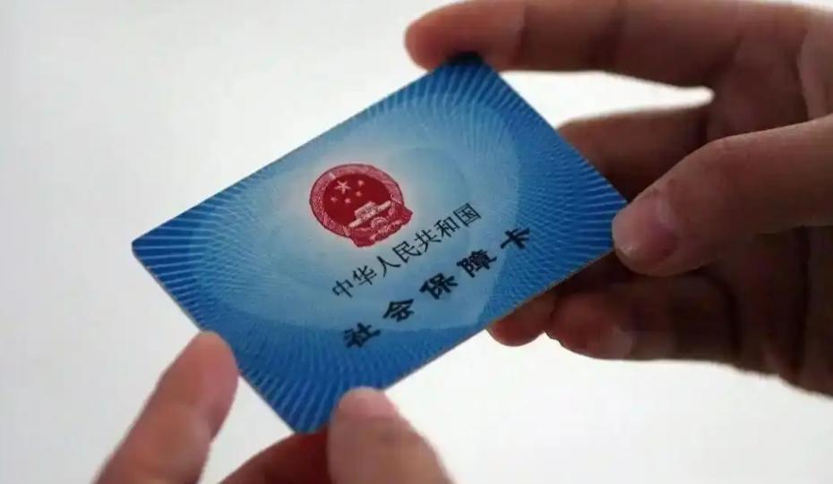 400块保持不变，没有涨价，可很多农民心里还是不情愿，不想交这个钱。说白了
