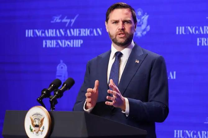 或许特朗普也没有想到！万斯这位美国副总统会直接一句话将如今停战一事彻底撕破，这位